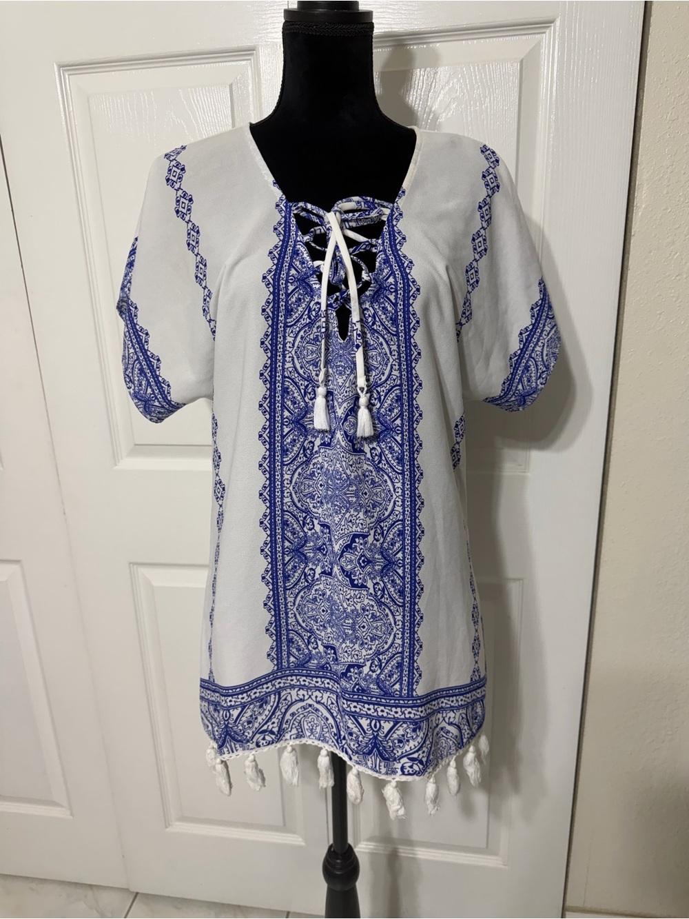 Show me your Mumu Oceana Del Rey lace up front blue and white tunic size medium